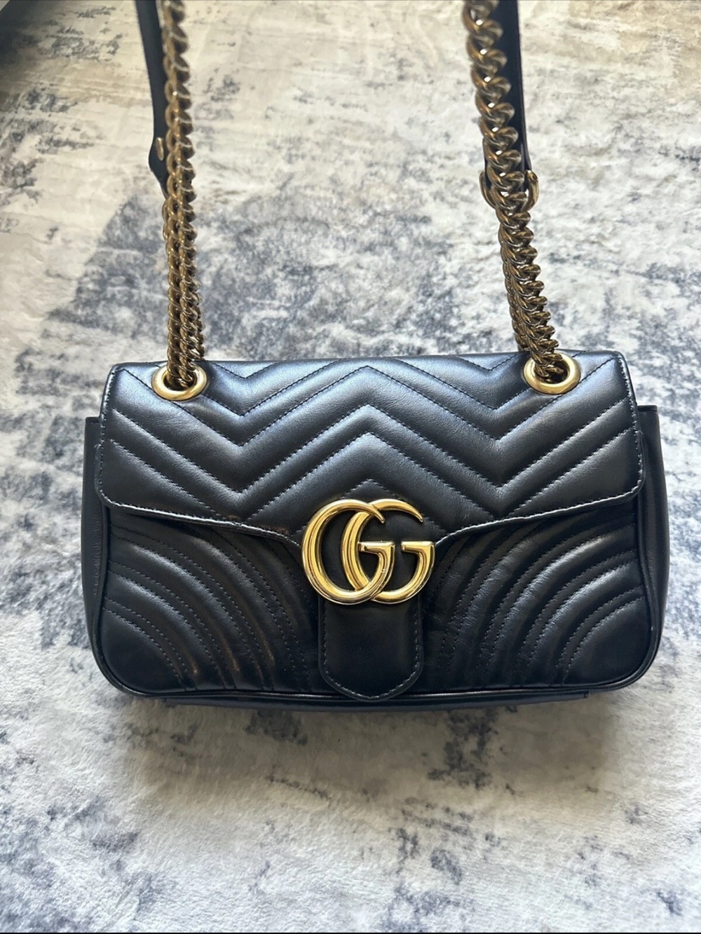 Gucci Black Marmont Leather Shoulder Bag with - Picture 7 of 10